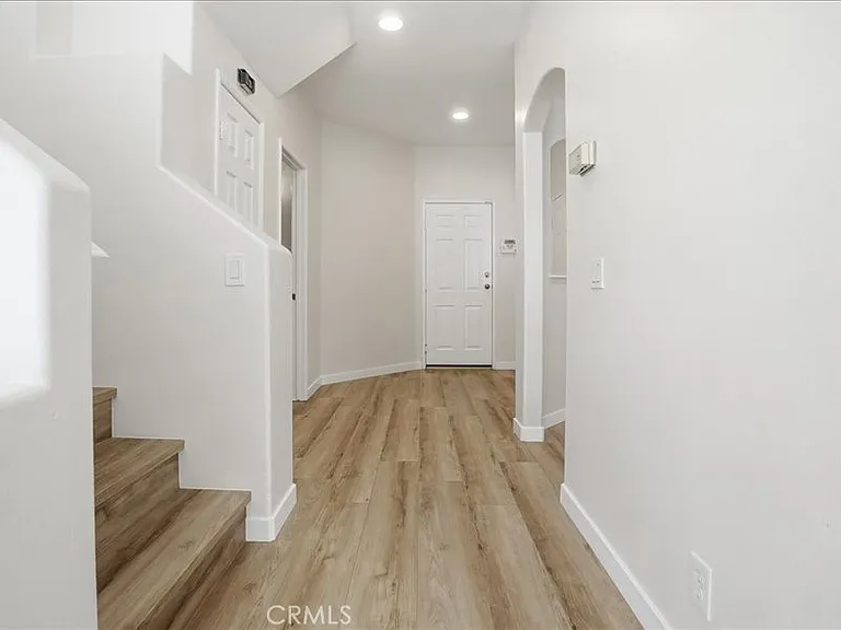 356 Carrione Ct — Photo 22