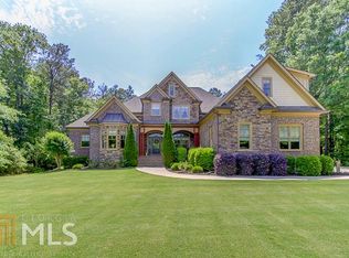 665 Kirby Ln, Fayetteville, GA 30214