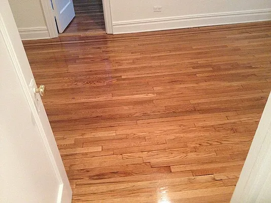 Rented by Metroline Realty | media 21