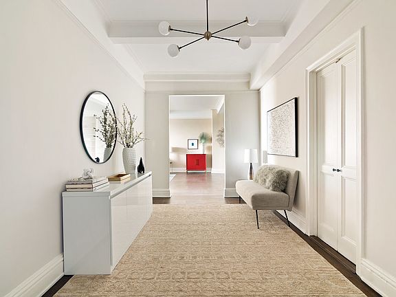 5th image of 329 W 77th St #8B
