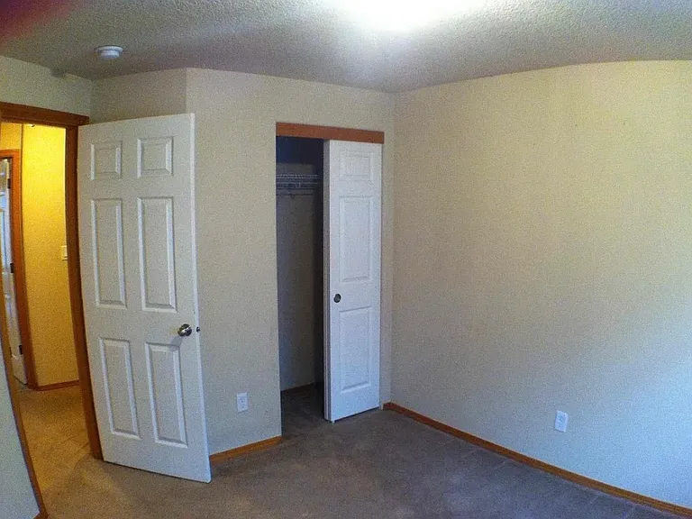 38640 Barlow Pkwy — Photo 27