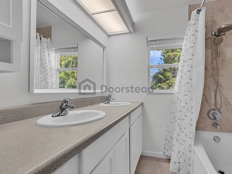 5 Hawk St #7 — Photo 21