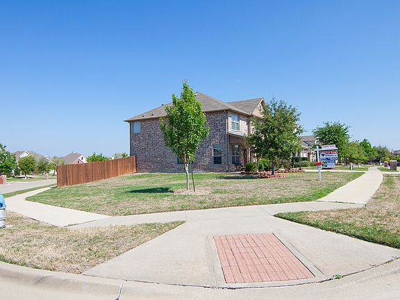 2nd image of 9721 Ellery Ave