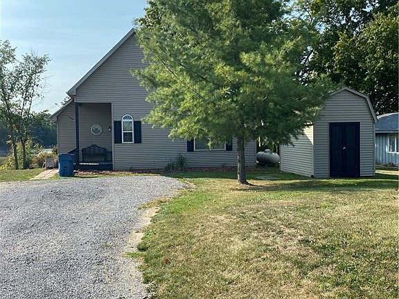 2nd image of 314 Seneca Dr