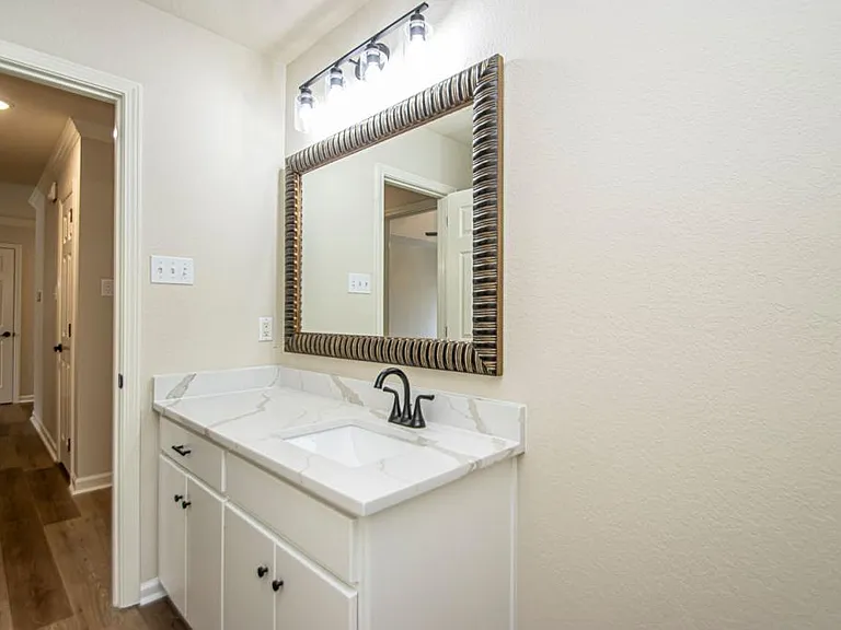 23 Pamela Ln — Photo 35