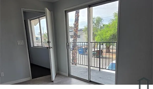 2740 E Bonanza Rd — Photo 2