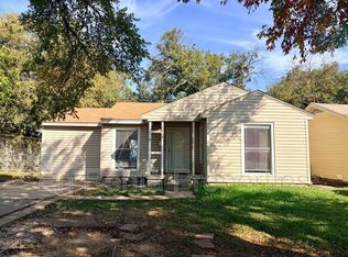 1116 Rice St, Grand Prairie, TX 75050