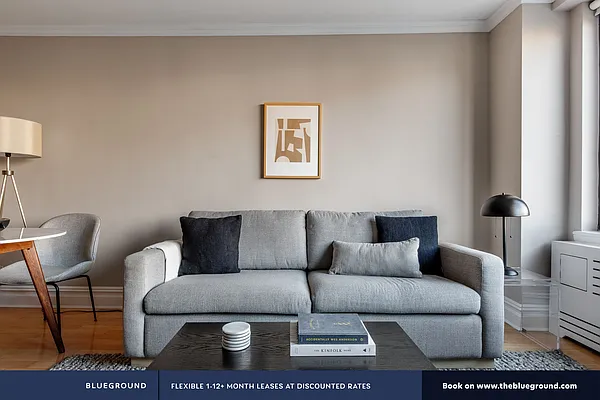 Rented by The Blueground | media 86