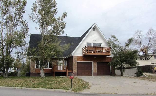 2nd image of 206 W Flying Circle Dr