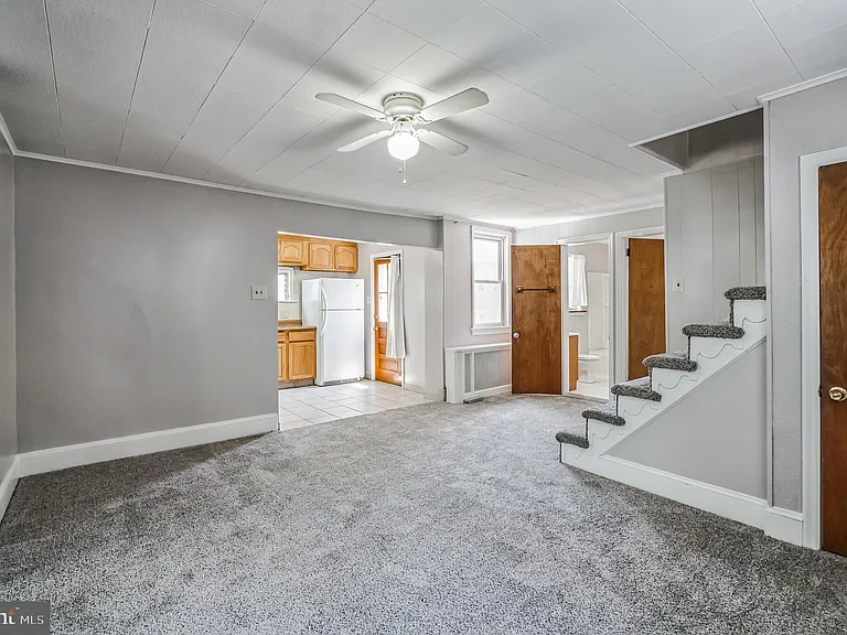 239 Lemonte St — Photo 10