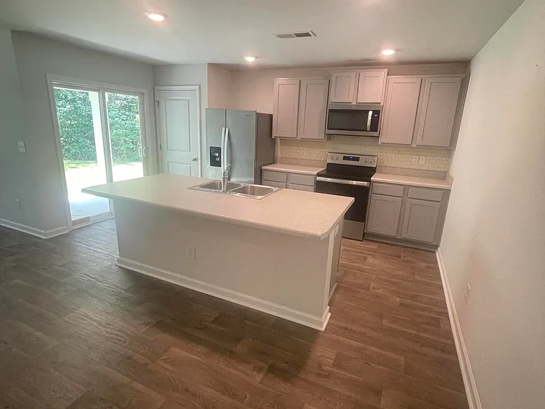 413 High Ridge Ct — Photo 33