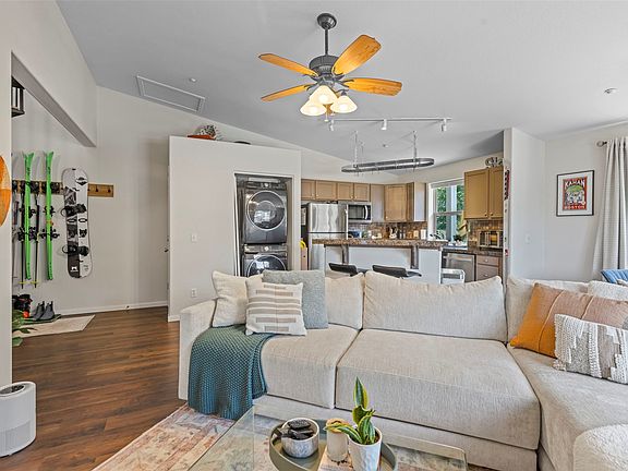 4th image of 140 Wildernest Court UNIT 104