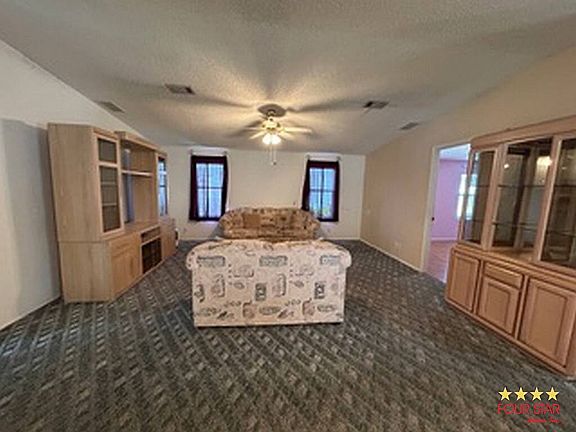 2nd image of 367 Hacienda