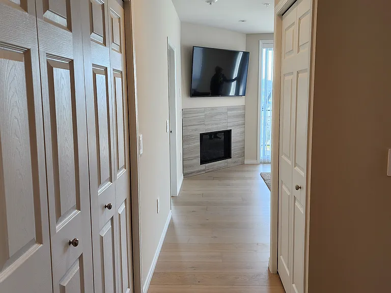 3362 Skaha Lake Rd — Photo 5