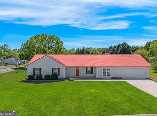 388 Royal Ct, Jackson, GA 30233