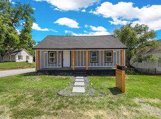 605 Gray St, Woodruff, SC 29388