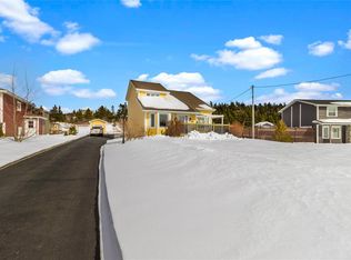 17 Acharya Dr, Paradise, NL A1L2S9