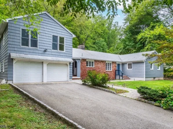 150 Kinnelon Rd, Kinnelon Boro, NJ 07405