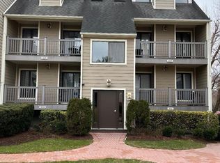 309 River Renaissance #309, East Rutherford, NJ 07073