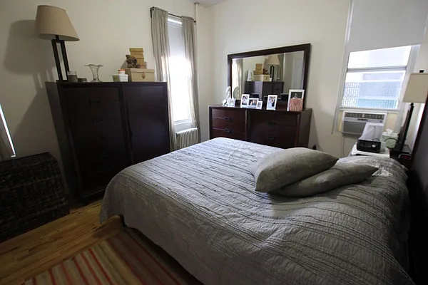 Rented by Bedford 6 Real Estate | media 8