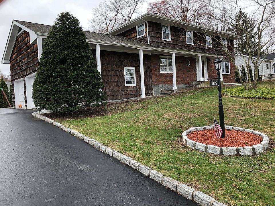 1st image of 105 Oak Cir