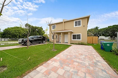 1770 NW 55th St #1770 Photo 1