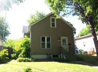 1214 S Greenwood Ave, Green Bay, WI 54304