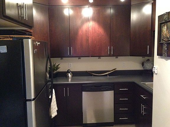 5th image of 555 E 100 S APT 202
