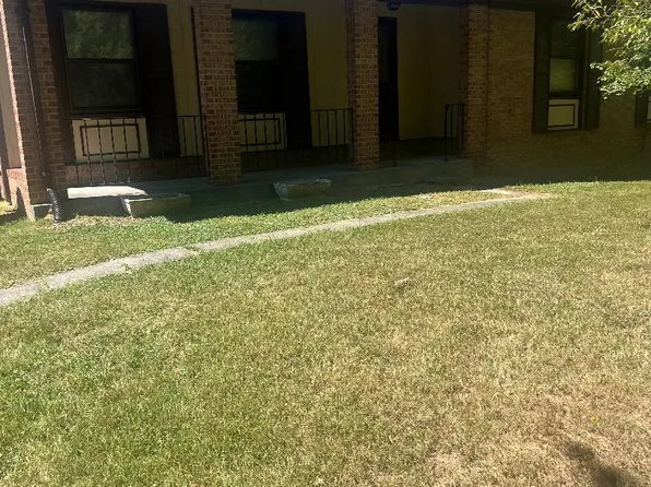 226 Peach Grove Ln, Clear Brook, VA 22624