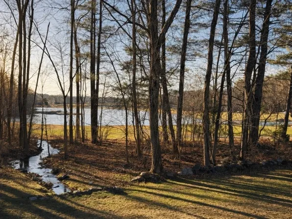 901 Randolph Ave, Milton, MA 02186
