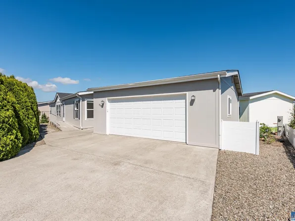 605 N 7th Ave, Sequim, WA 98382