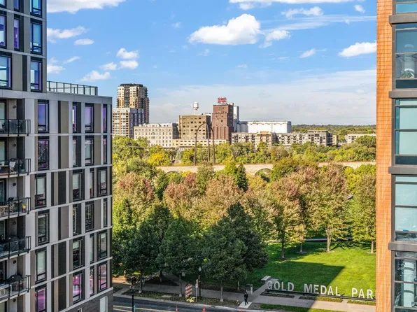 215 10th Ave S Unit 720, Minneapolis, MN 55415