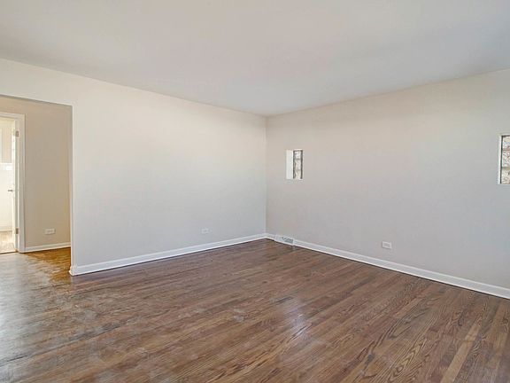 2nd image of 10023 Schiller Blvd