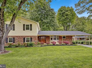 7005 Cottontail Ct, Springfield, VA 22153