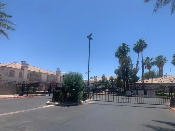 4555 E Sahara Ave Unit 166, Las Vegas, NV 89104