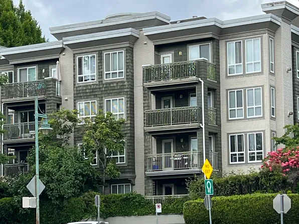 8495 Jellicoe St #310, Vancouver, BC V5S 2J4
