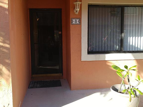 2nd image of 110 Desoto Pkwy APT 8