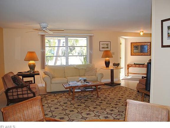 4th image of 3518 Sea Holly Ln
