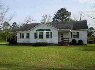504 Fairview Ave, Opp, AL 36467