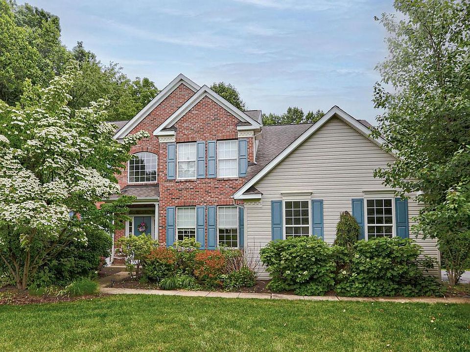 1st image of 507 Falcon Dr