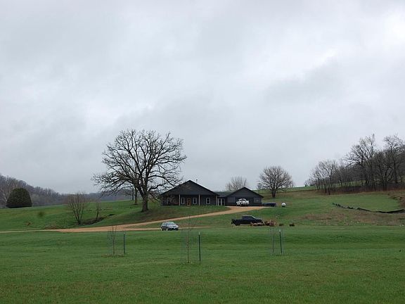 2nd image of 24800 Morris Valley Road
