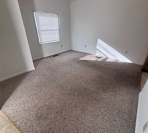 4th image of 1325 W Market St #3