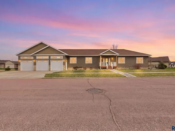 1500 E Birch St, Brandon, SD 57005