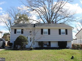 303 Academy Ave, Reisterstown, MD 21136