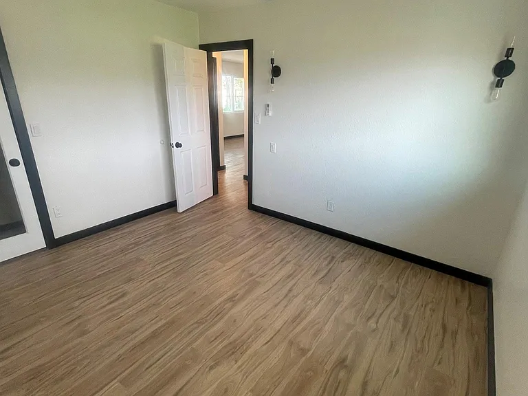 7580 Palm Ave — Photo 10