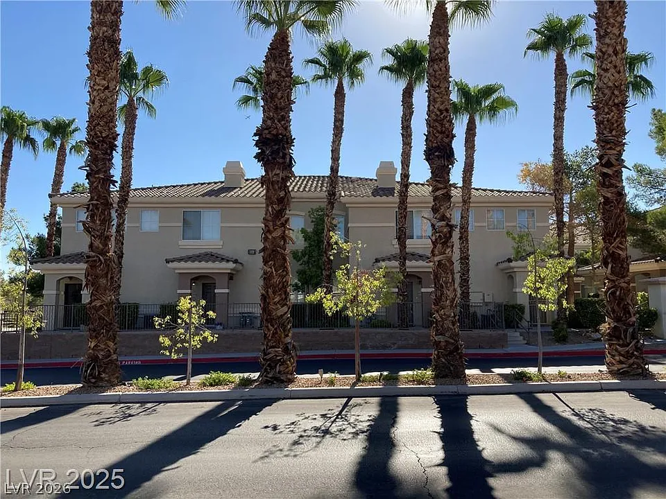 9050 W Warm Springs Rd #1027