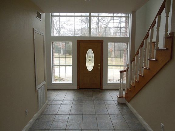 4th image of 8507 Wilkie Way