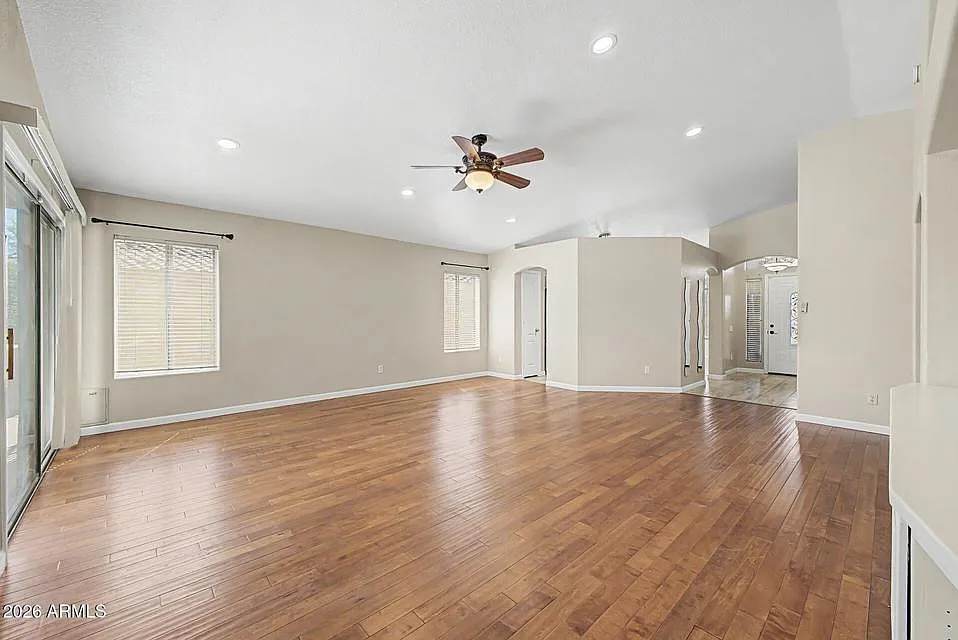 3 bed, 1523 sqft, $2,650 — Photo 3