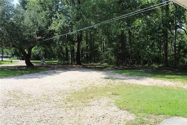 17540 Beverly Dr #A — Photo 11