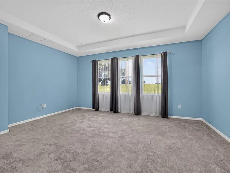 4572 SW 65th Pl — Photo 34